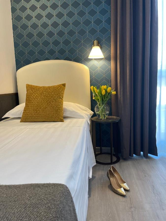 Hotel Florence Milano Esterno foto