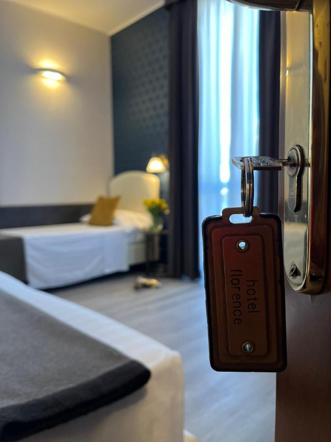 Hotel Florence Milano Esterno foto