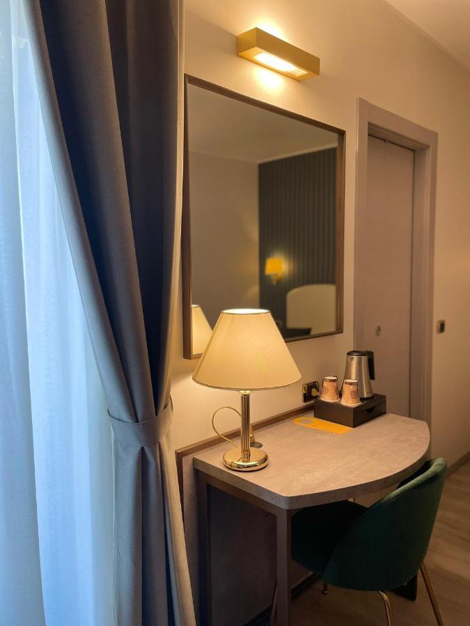 Hotel Florence Milano Esterno foto