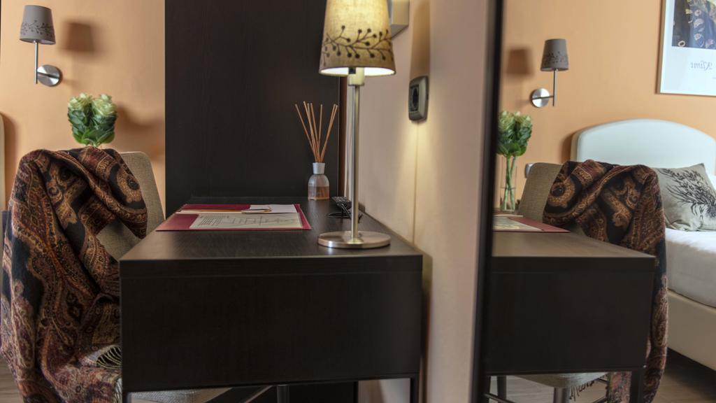 Hotel Florence Milano Esterno foto
