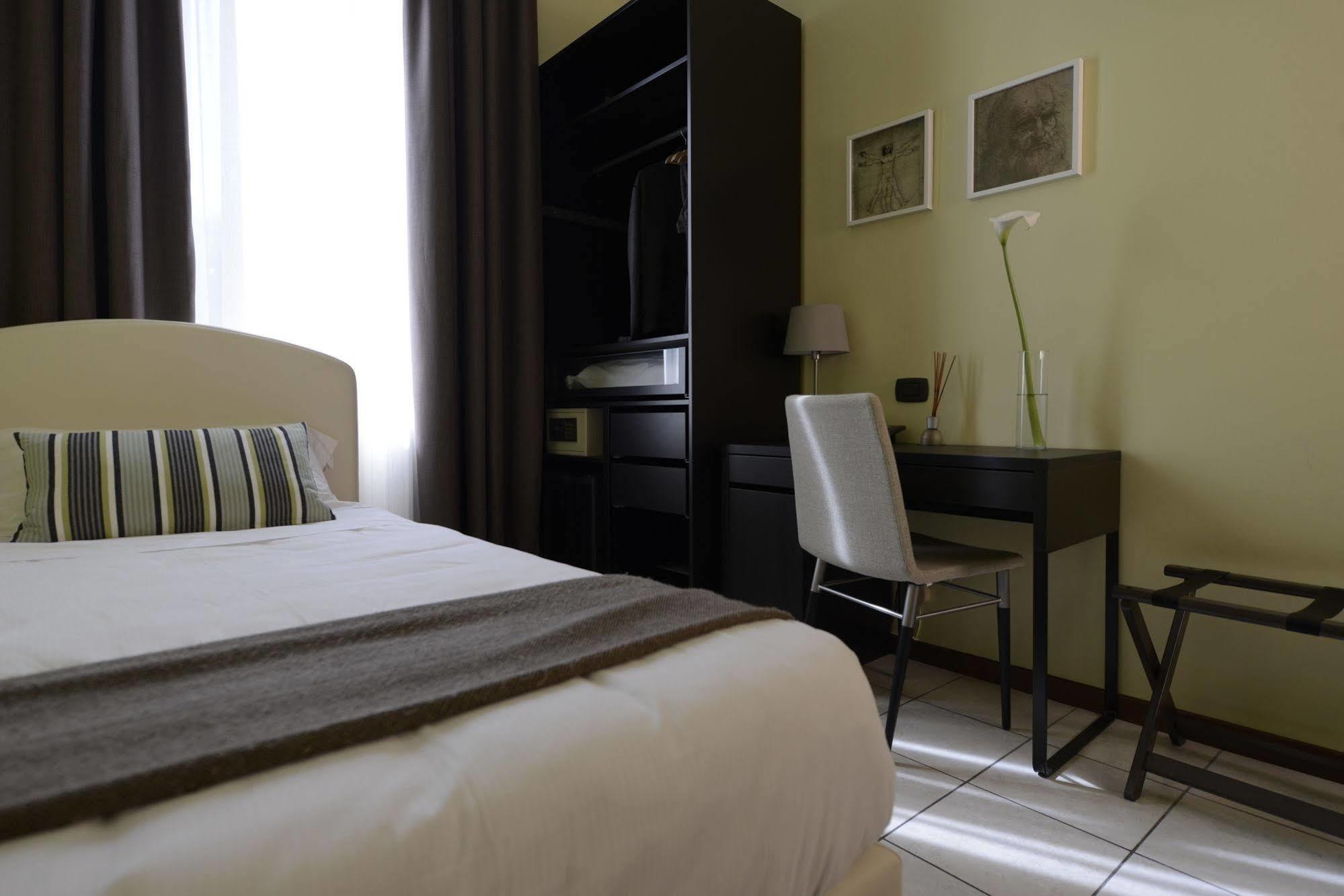 Hotel Florence Milano Esterno foto